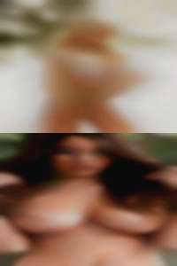 Real NJ housewife look for sexy slut pussy.